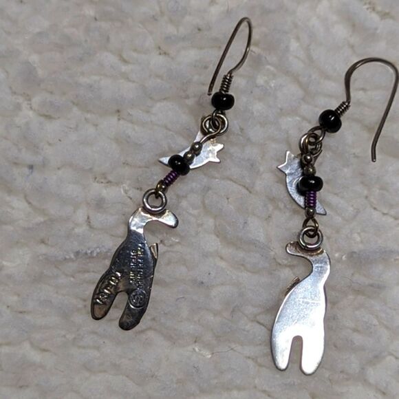 Vintage "Far-fetched" Sterling Silver Kitty Cat Dangle Earrings - Picture 6 of 8